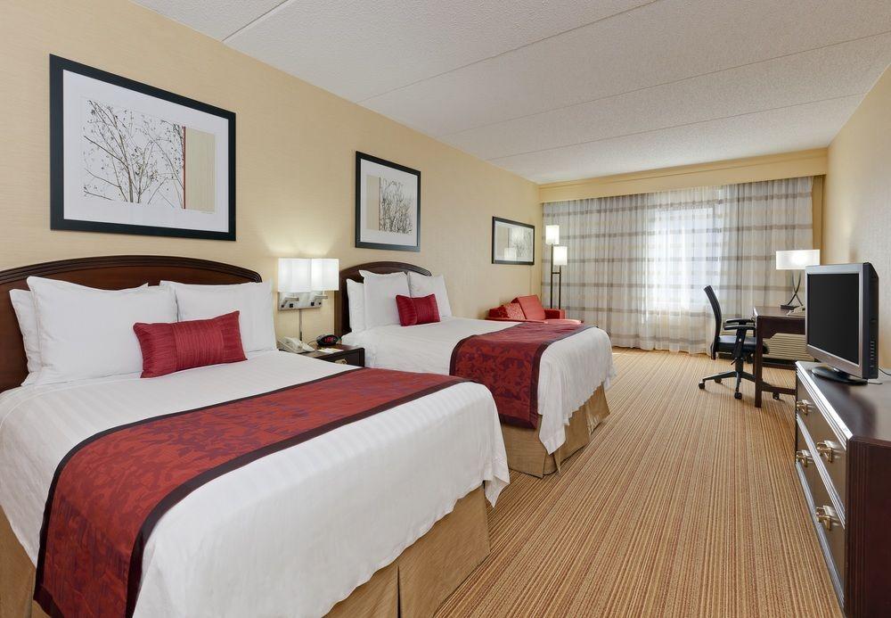 Courtyard Chicago Midway Airport Hotell Bedford Park Exteriör bild