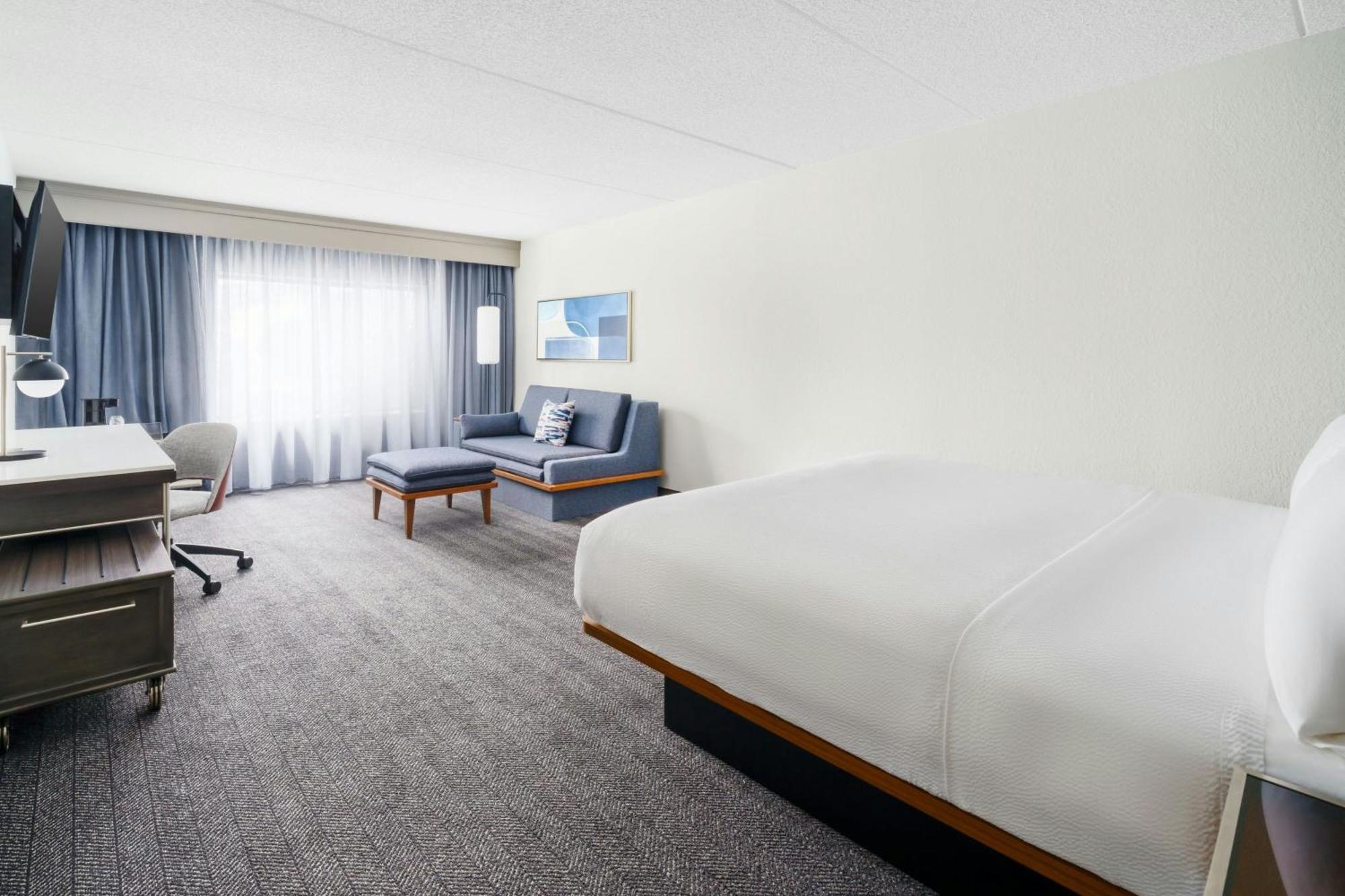 Courtyard Chicago Midway Airport Hotell Bedford Park Exteriör bild