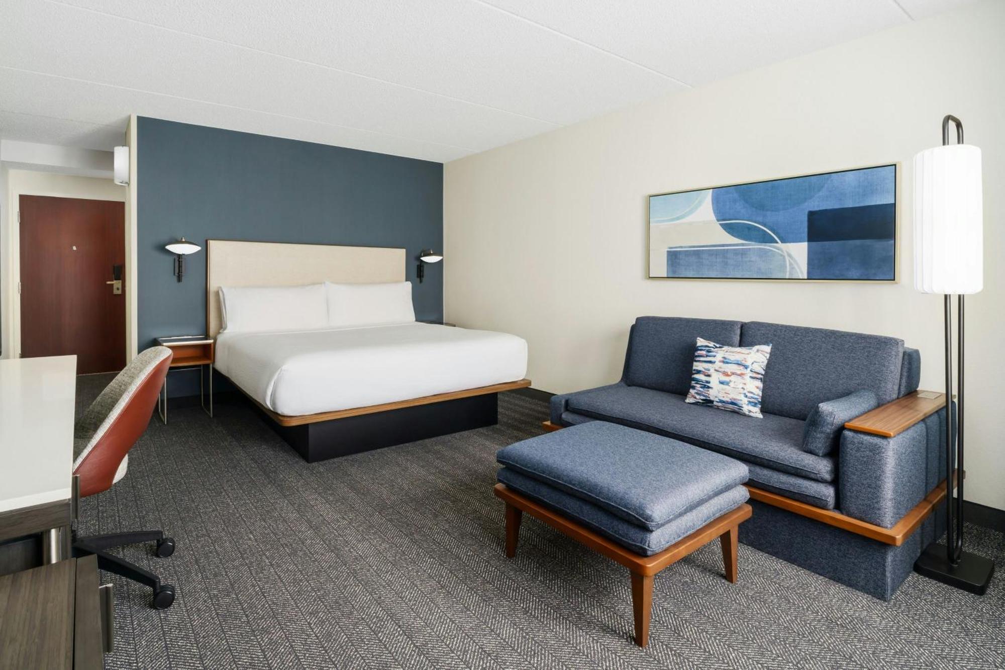 Courtyard Chicago Midway Airport Hotell Bedford Park Exteriör bild